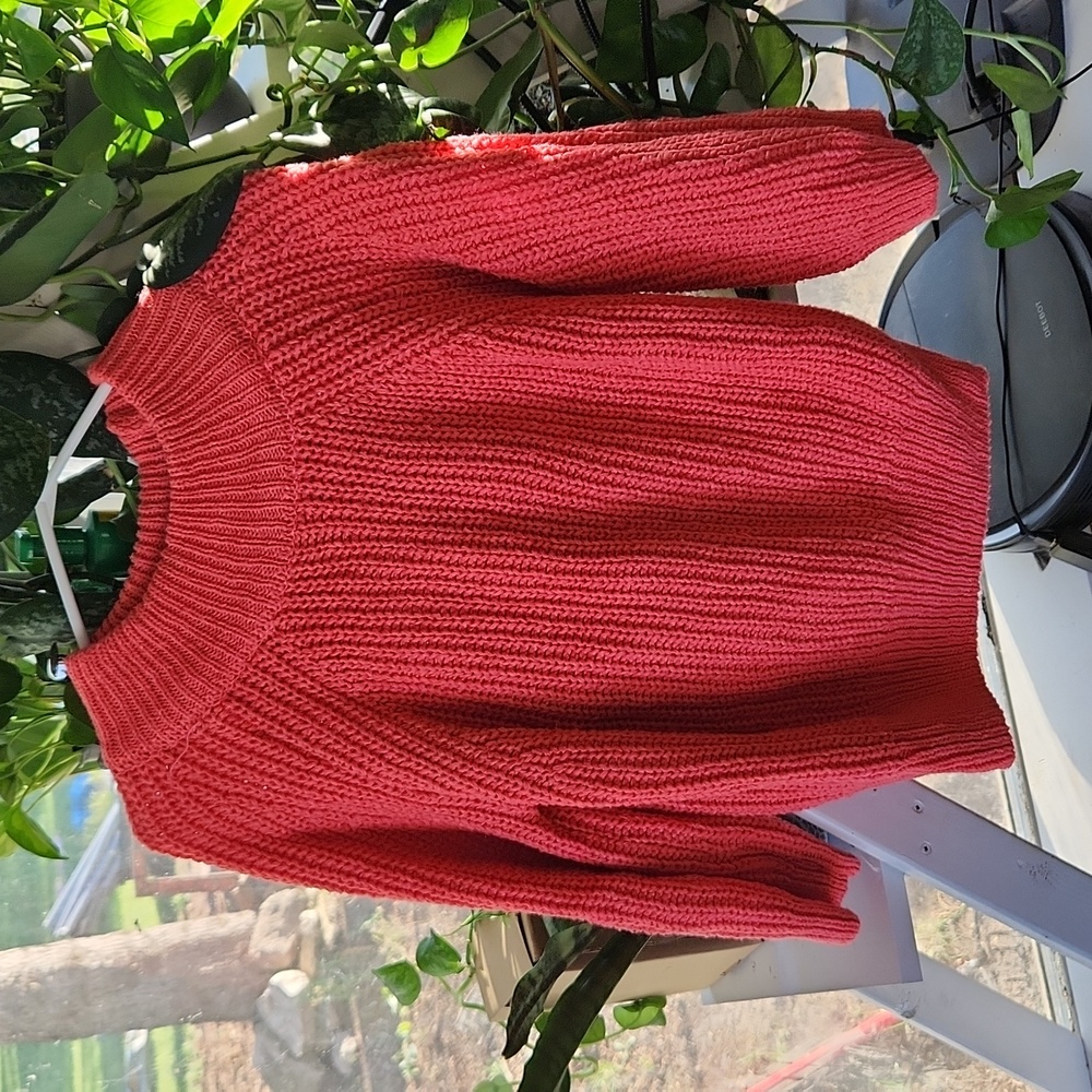 Knit sweater